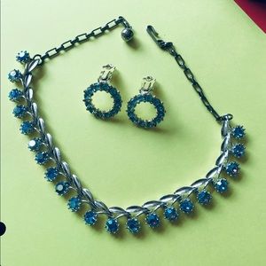 Vintage silver aorora borealis necklace & earrings